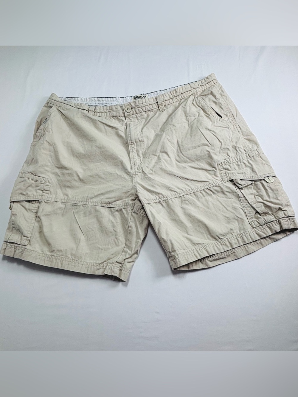 Magellan Outdoors Men's Khaki Cargo Shorts